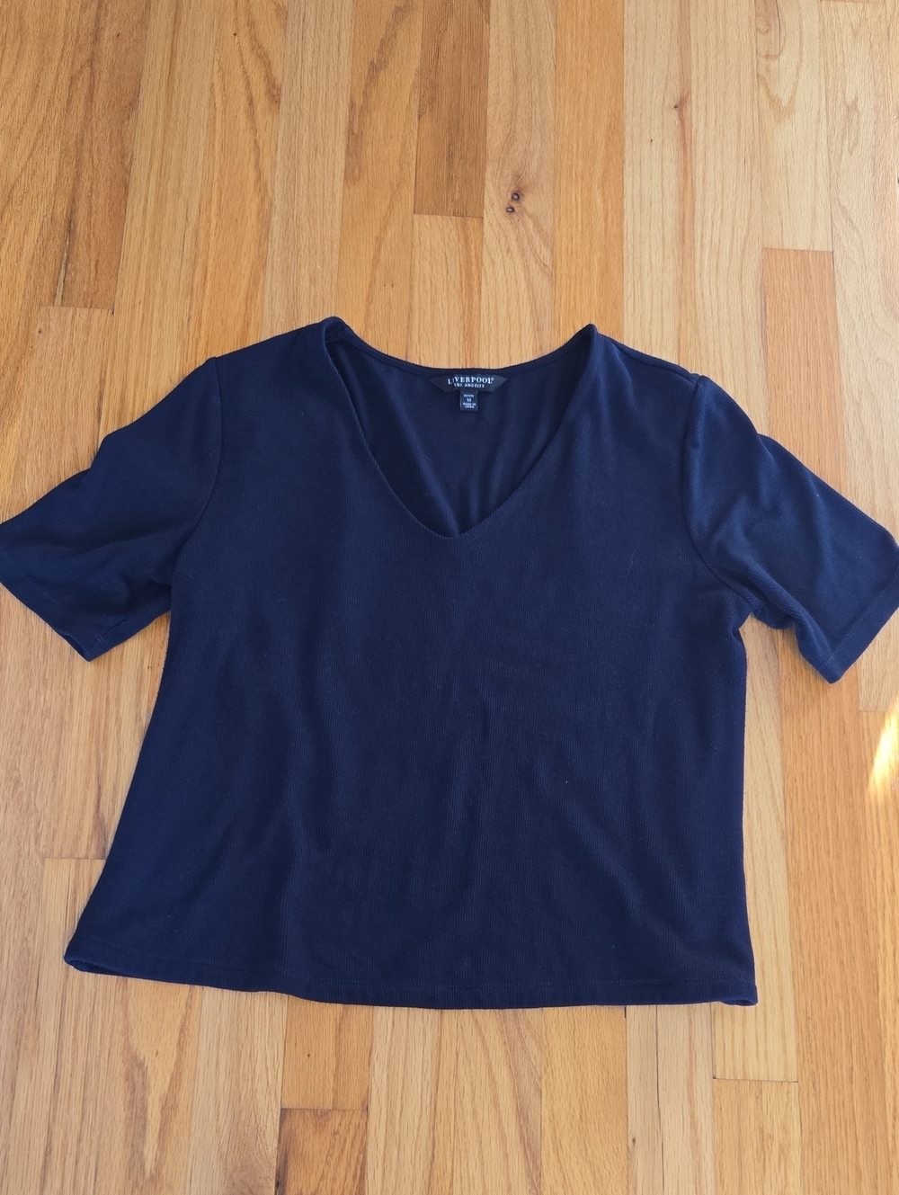 Liverpool Medium Navy V-Neck Short Sleeve Sweater